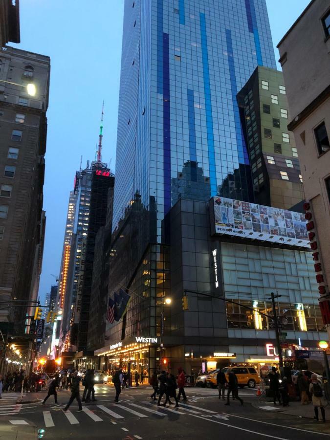 Time Square 42Nd Street Private Room Nova Iorque Exterior foto